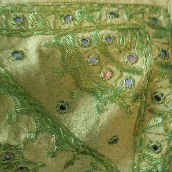 light green mirrored pillow cover - Picture 2 of 3